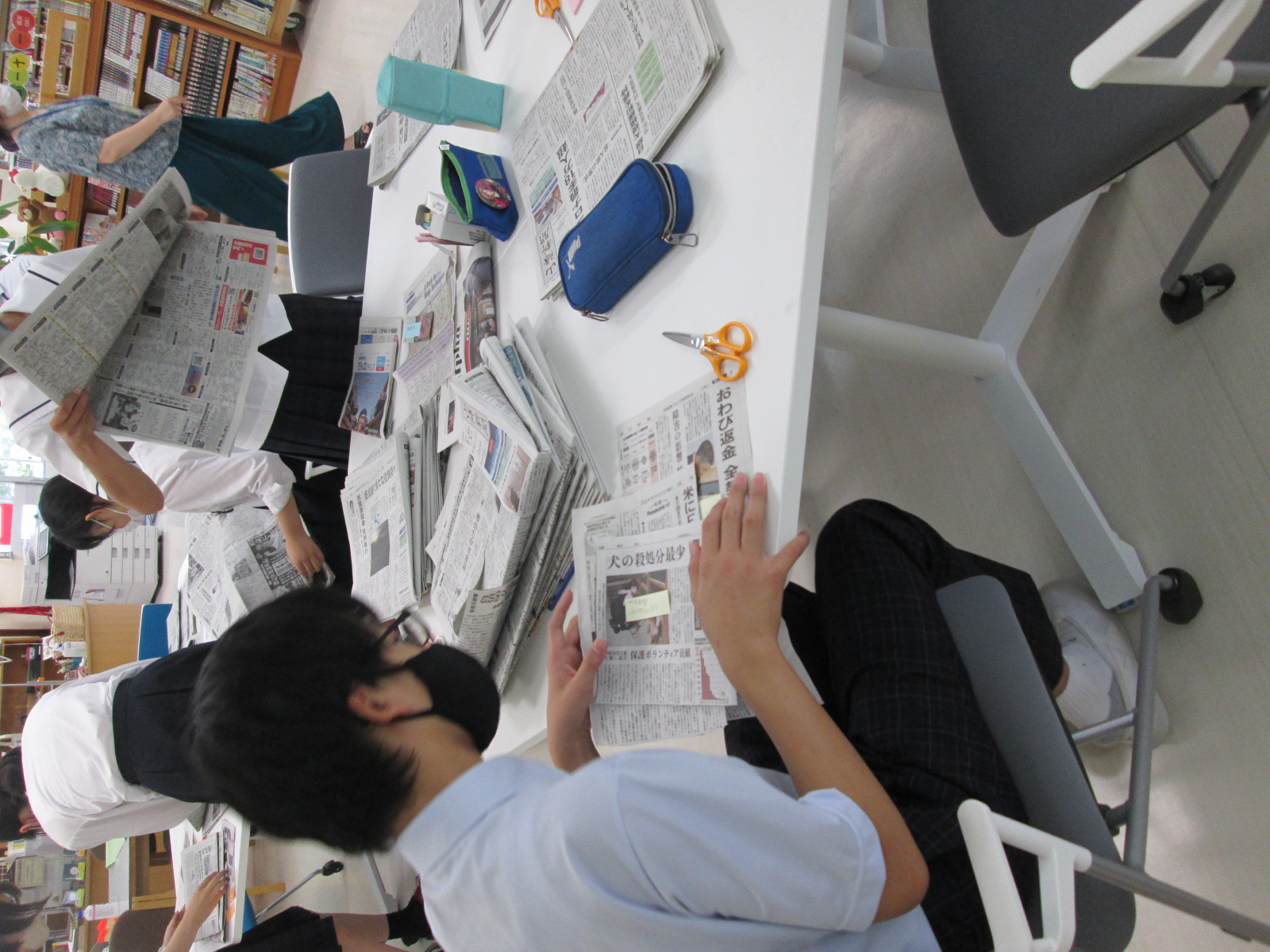 岡山県立岡山芳泉高等学校図書館