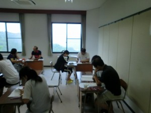 校外３